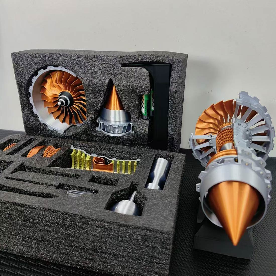 SKYMECHMAN TRENT 900 LED Turbofan Engine Model Building Kit Aircraft Engine for Kids